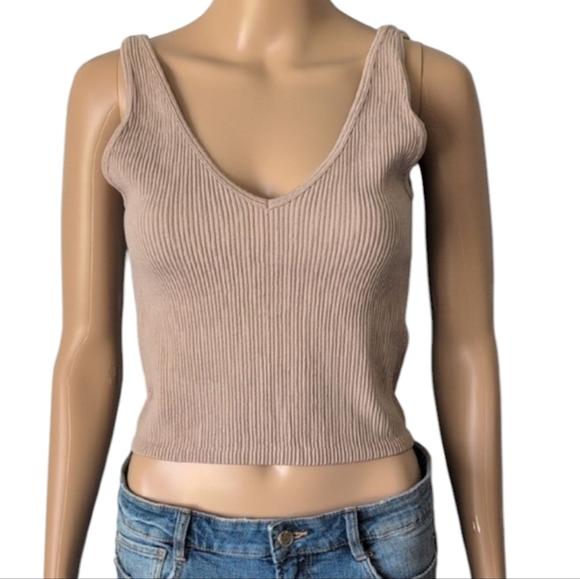 Tan Ribbed V-Neck Stretchy Crop Top SZ XS/S - Picture 2 of 10